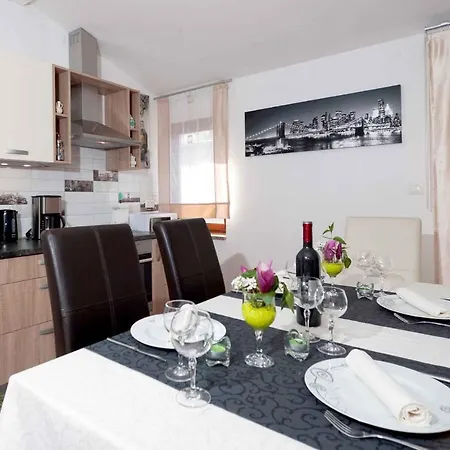 公寓 In Nova Vas Porec - Istrien 44222 Radossi